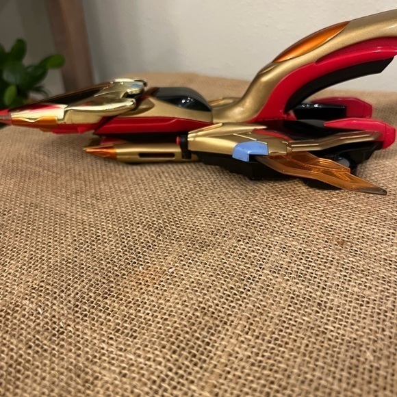 Power Rangers. Bandai 2000 Red And Silver Plane - Motorcycle - Picture 5 of 7